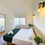 Velasco Urban - Turistea Casa de hóspedes Huesca