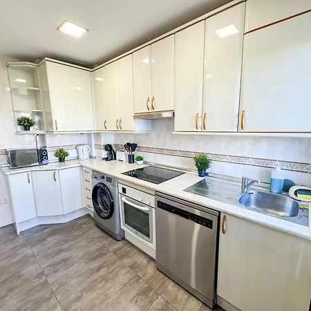 Velasco Urban - Turistea