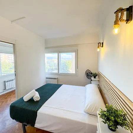 Velasco Urban - Turistea Guest house Huesca