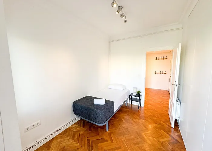 Velasco Urban - Turistea Huesca